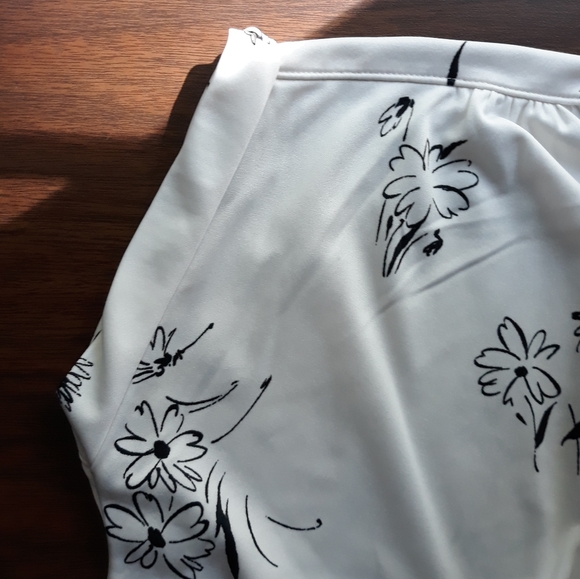 70s Floral Blouse - Picture 9 of 10